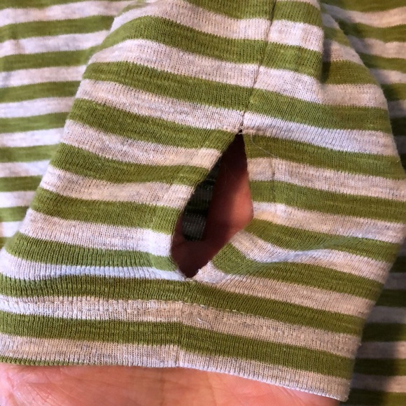 Striped long sleeve shirt from American Eagle - Picture 2 of 3